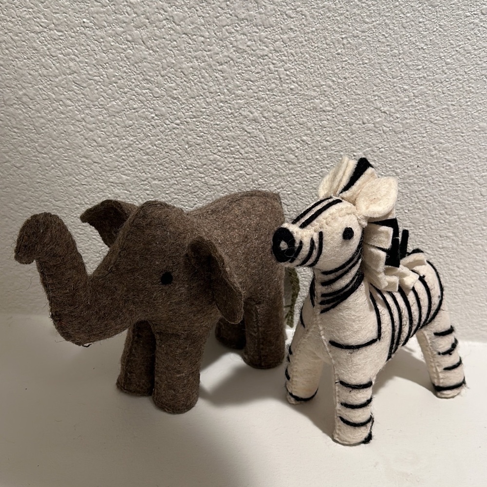 Mudpie Book Ends
